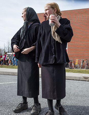 Amish Girls no.