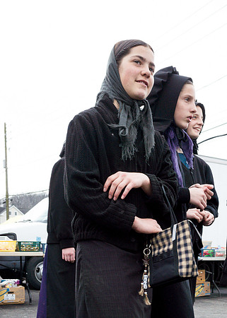 Amish Girls no. 20