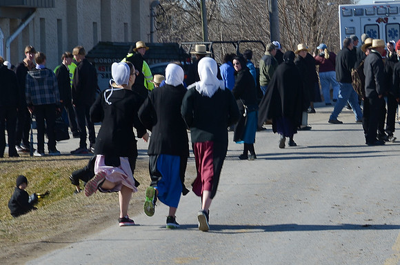 Amish Girls no.
